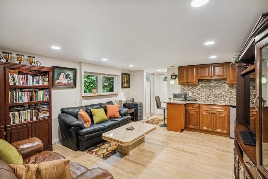 76 Stony Hollow Road, Centerport, NY 11721