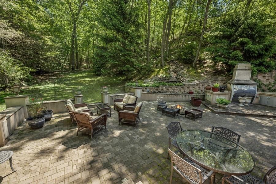 76 Stony Hollow Road, Centerport, NY 11721