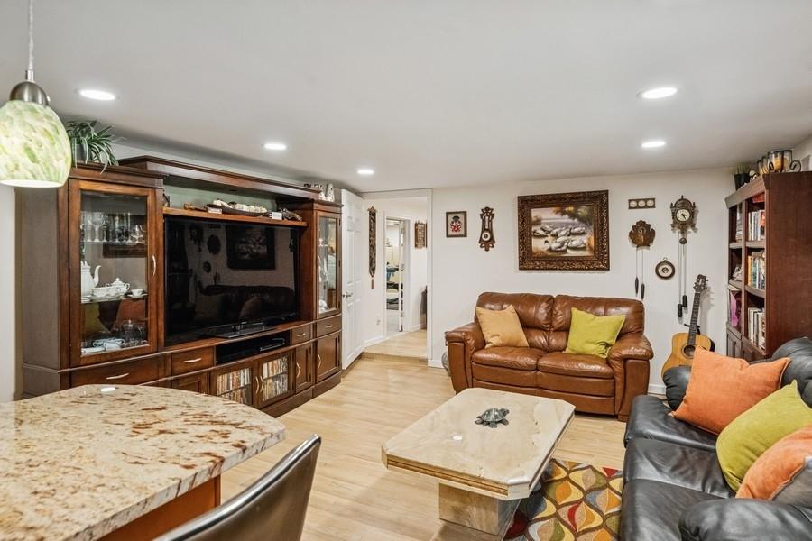 76 Stony Hollow Road, Centerport, NY 11721