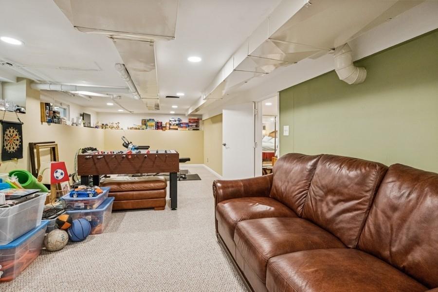 76 Stony Hollow Road, Centerport, NY 11721