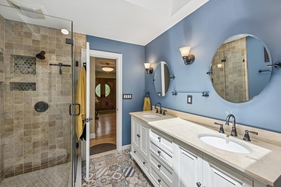 76 Stony Hollow Road, Centerport, NY 11721