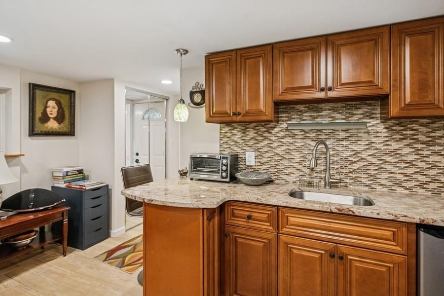 76 Stony Hollow Road, Centerport, NY 11721