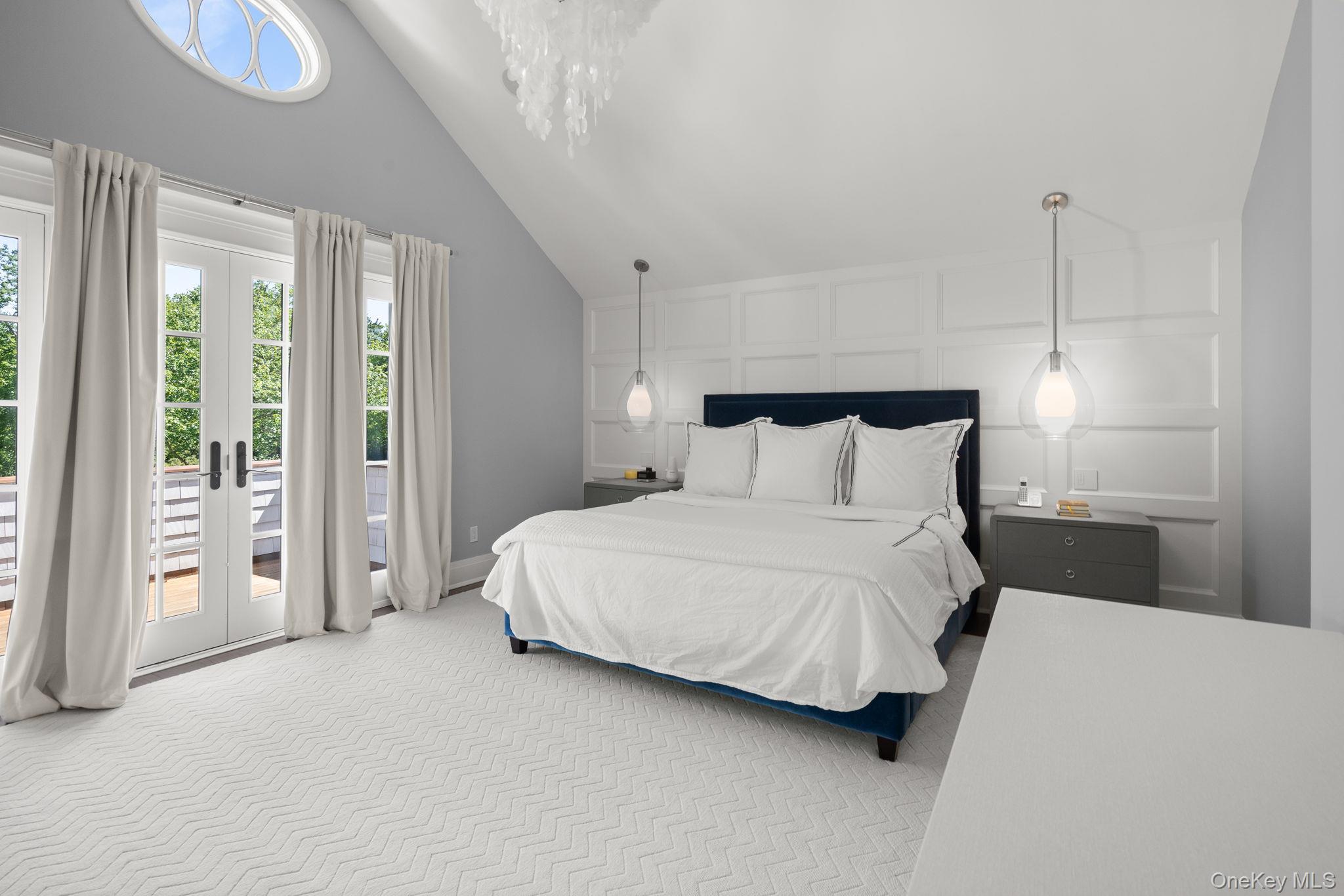 8 East Huxley Drive, Lloyd Harbor, NY 11743