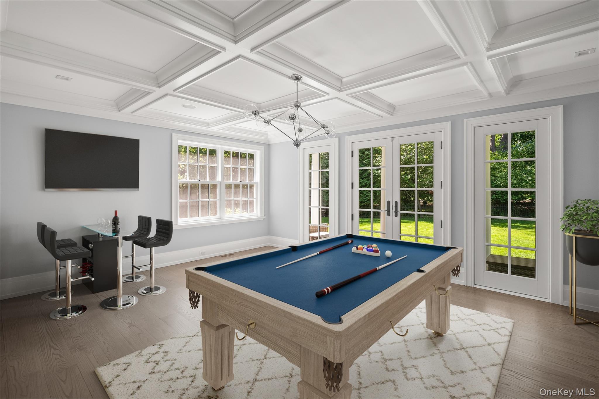 8 East Huxley Drive, Lloyd Harbor, NY 11743