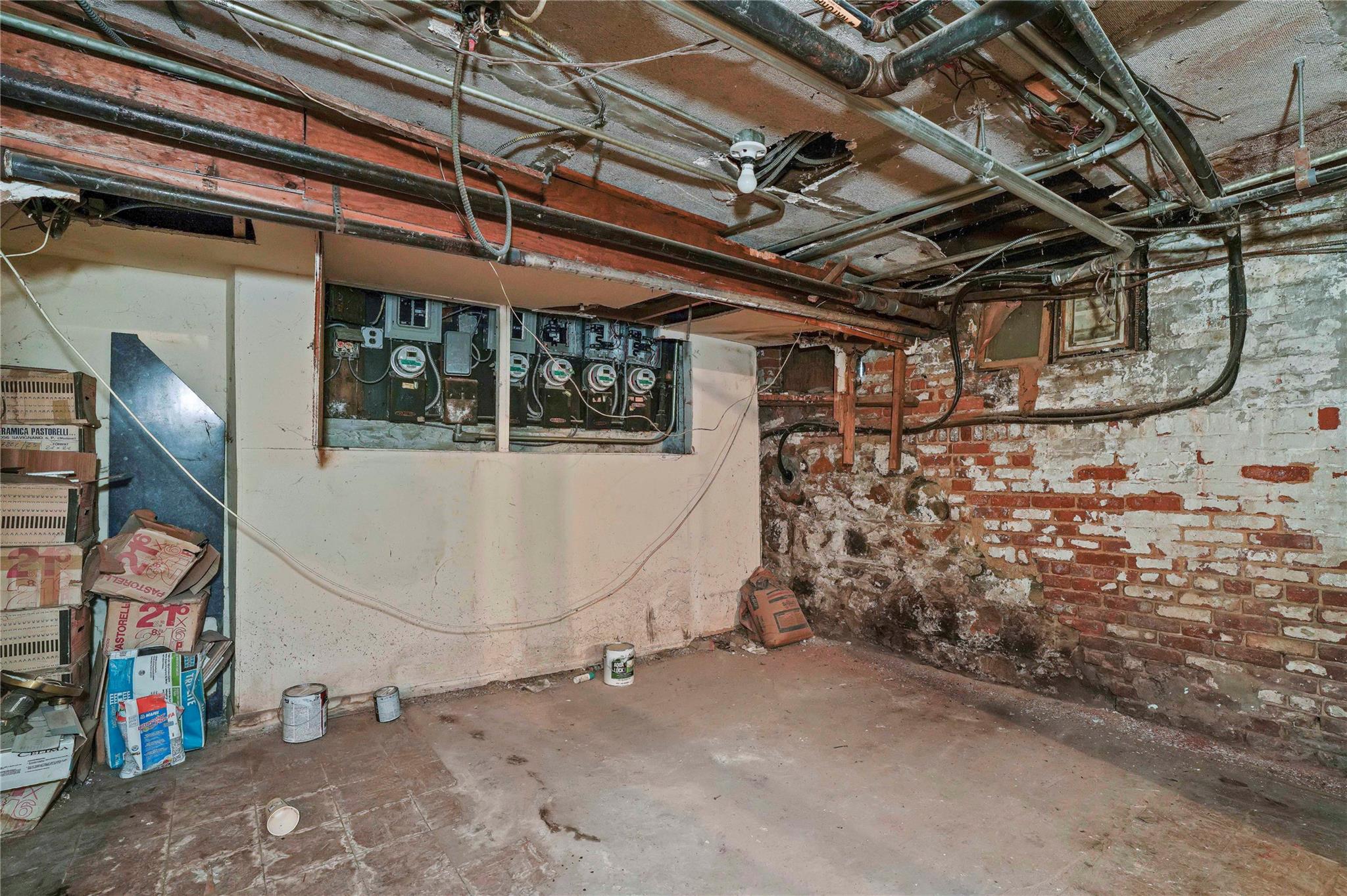 1670 Putnam Avenue, Ridgewood, NY 11385