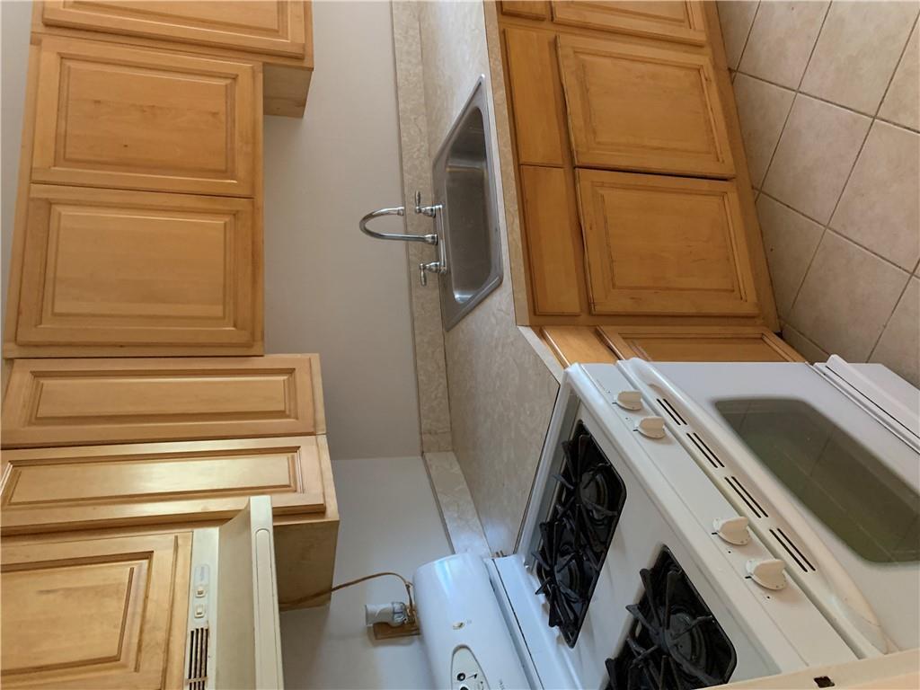 30 DAVENPORT Avenue # 1L, New Rochelle, NY 10805