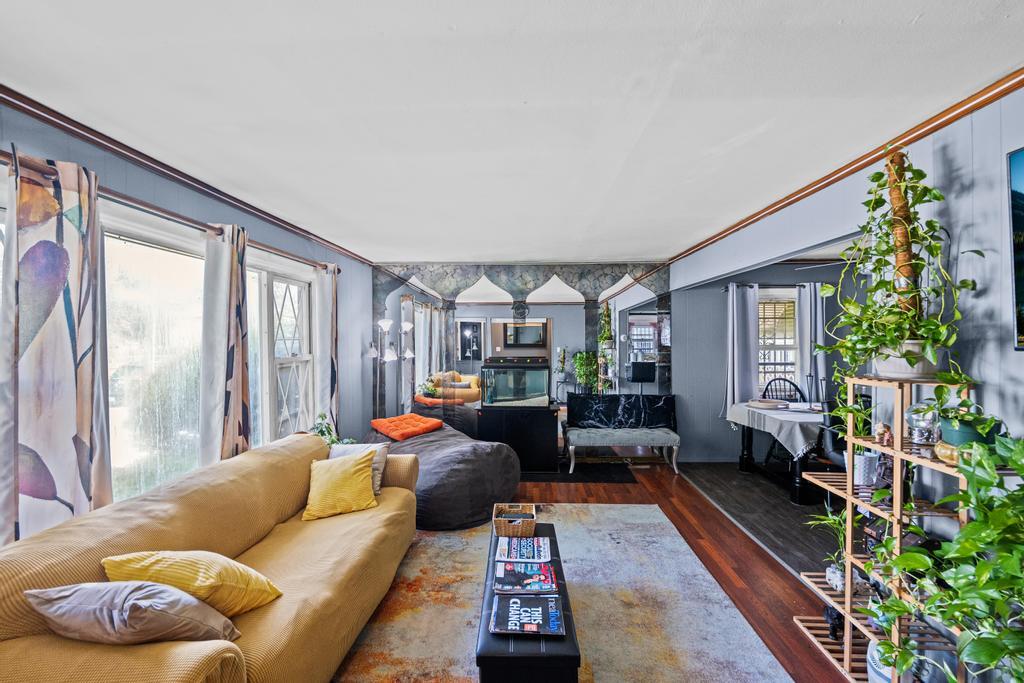 115-72 Farmers Boulevard, Saint Albans, NY 11412