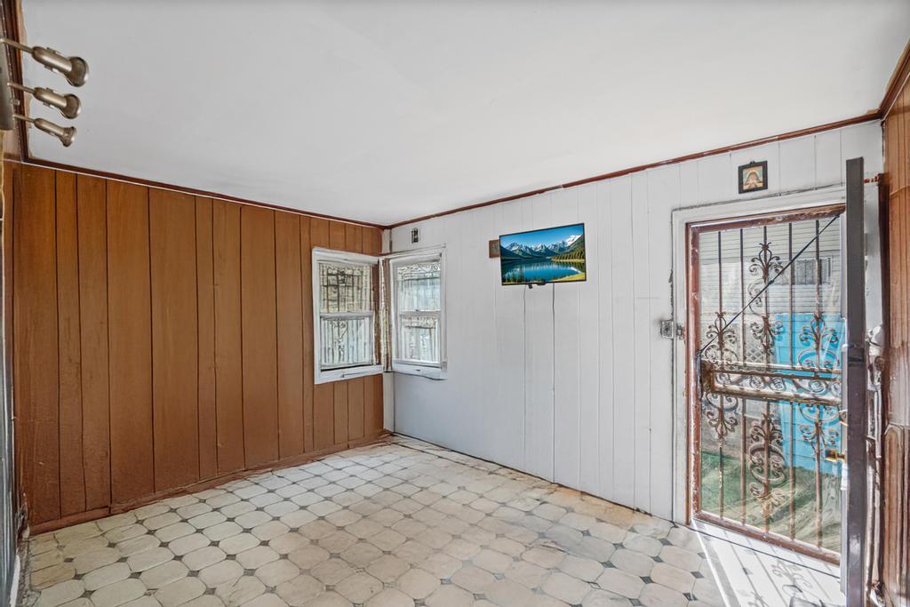 115-72 Farmers Boulevard, Saint Albans, NY 11412