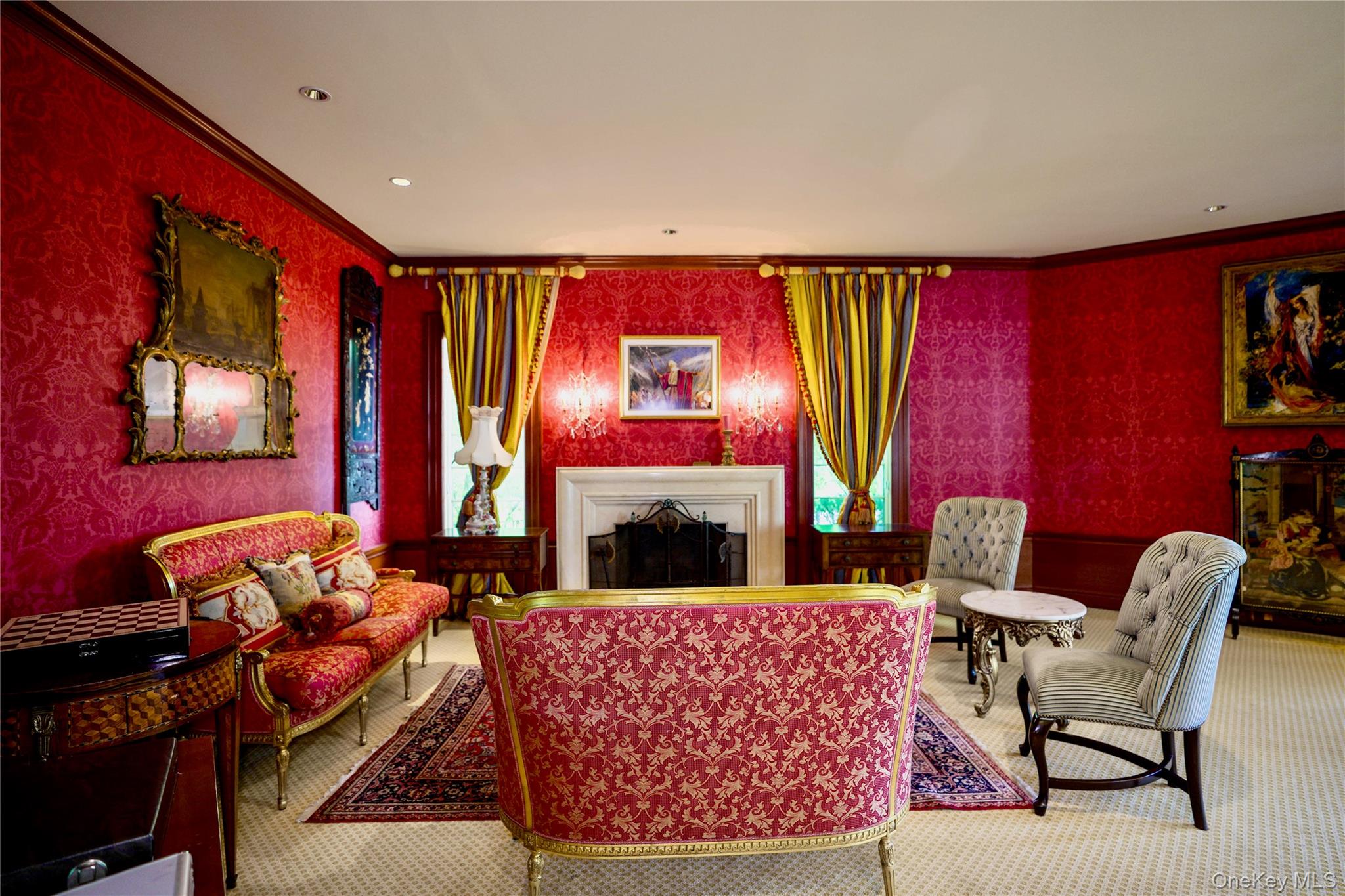 17 Split Rock Drive, Great Neck, NY 11024