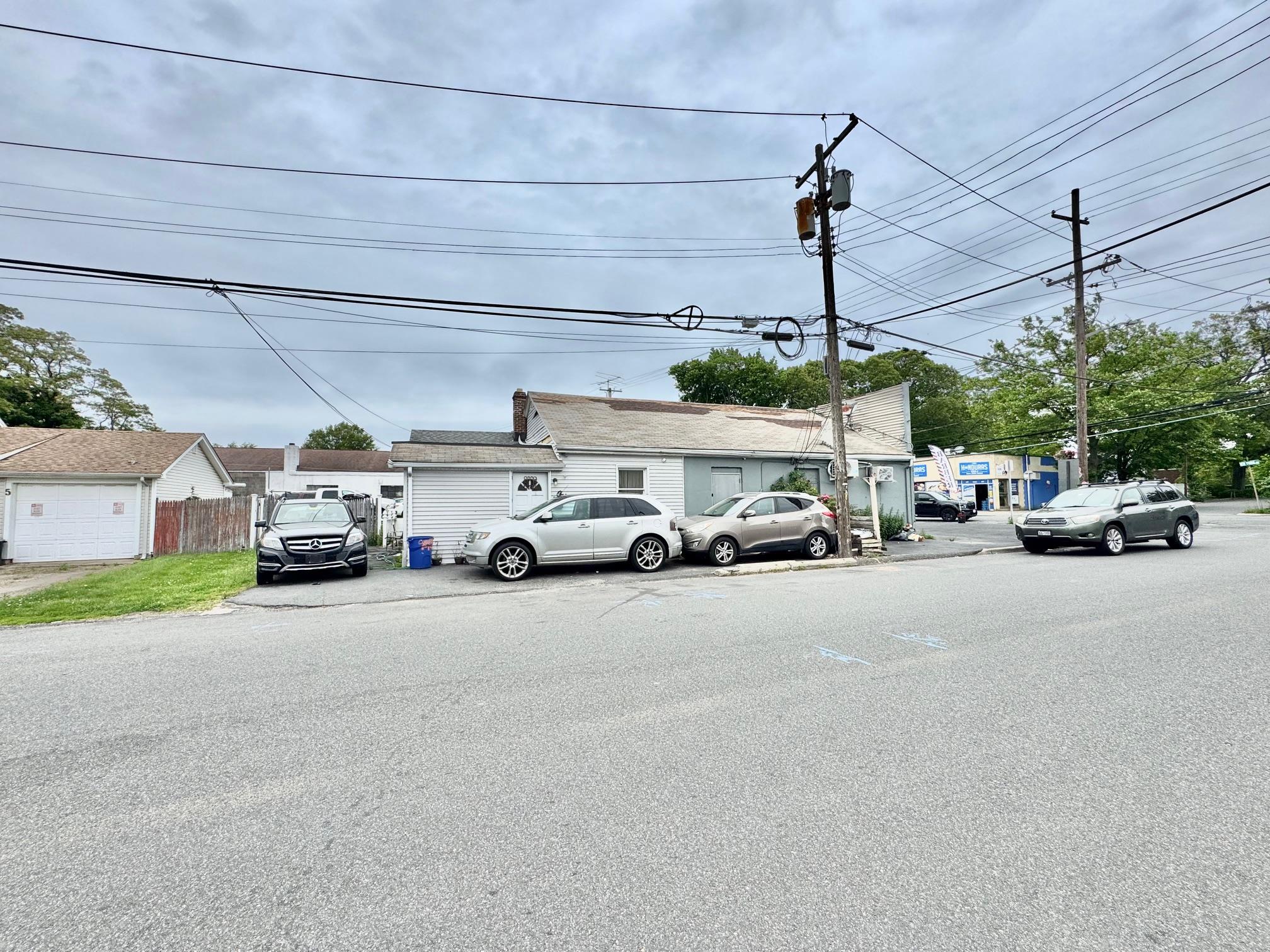 1969-1973 New York Avenue, Huntington Station, NY 11746