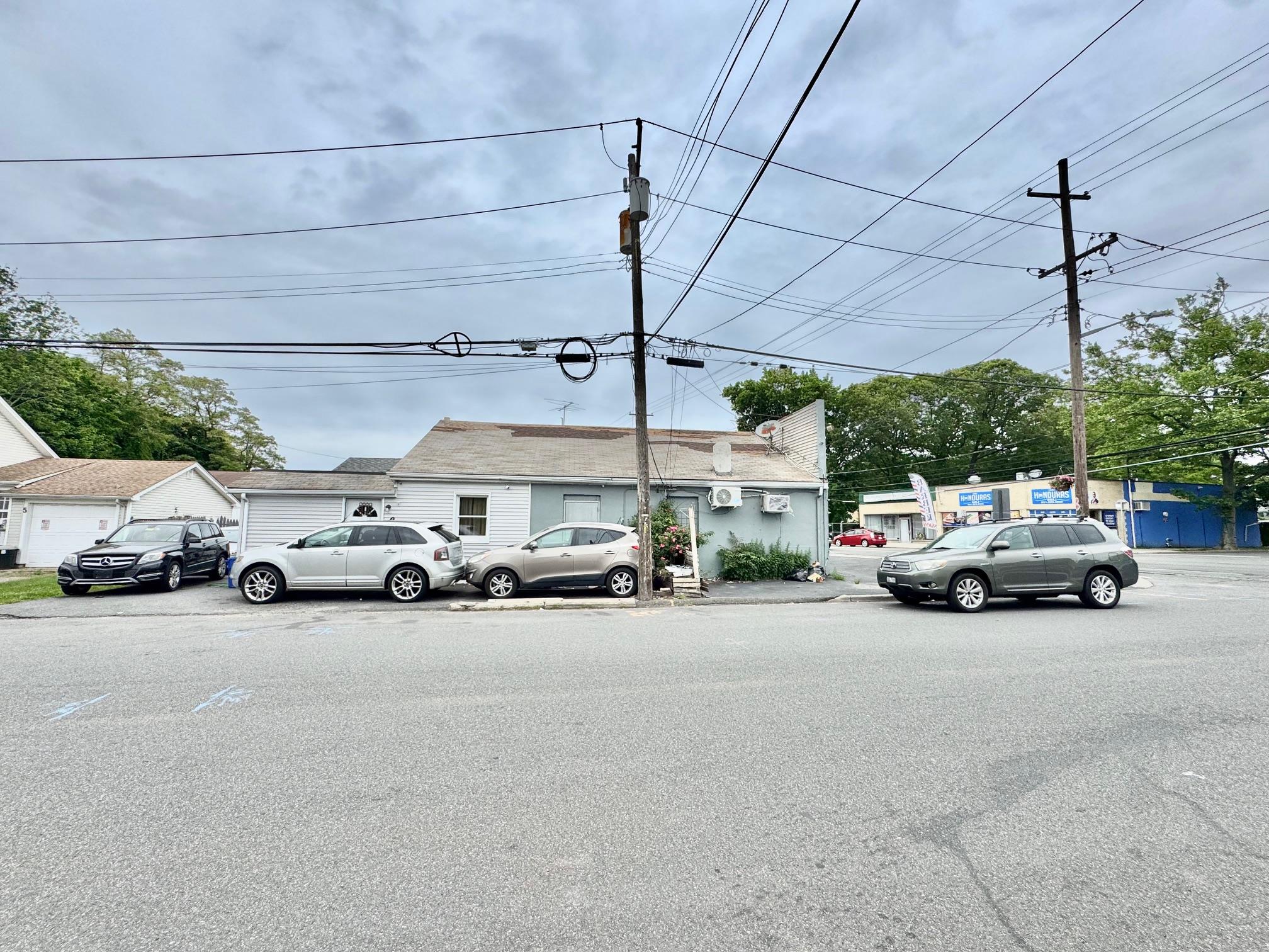 1969-1973 New York Avenue, Huntington Station, NY 11746