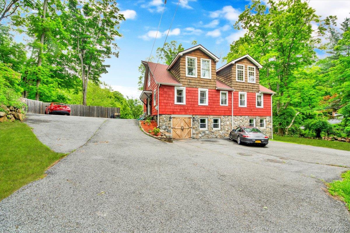 161 Goldens Bridge Road, Katonah, NY 10536