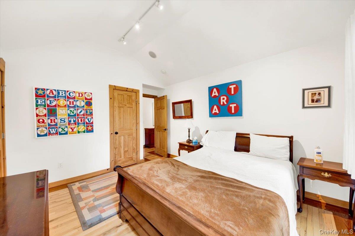 161 Goldens Bridge Road, Katonah, NY 10536