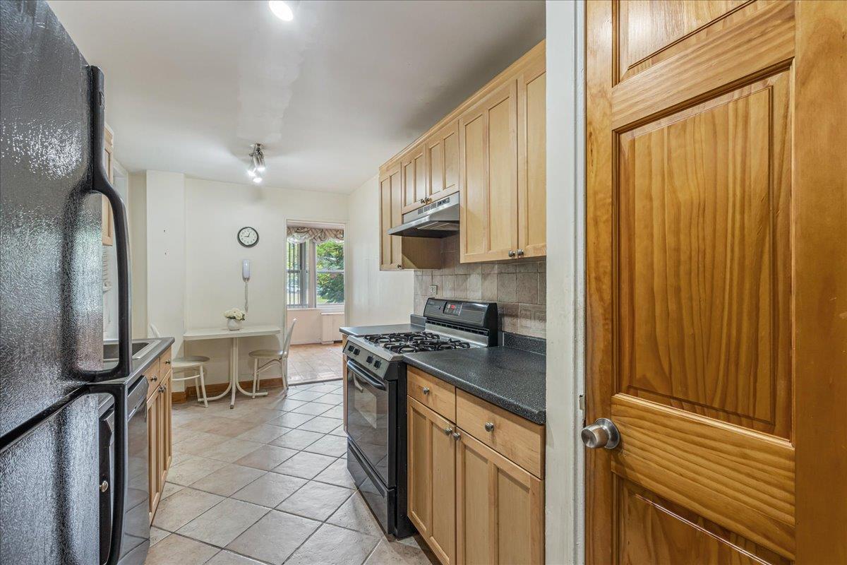 211-40 18TH Avenue # 1J, Bayside, NY 11360