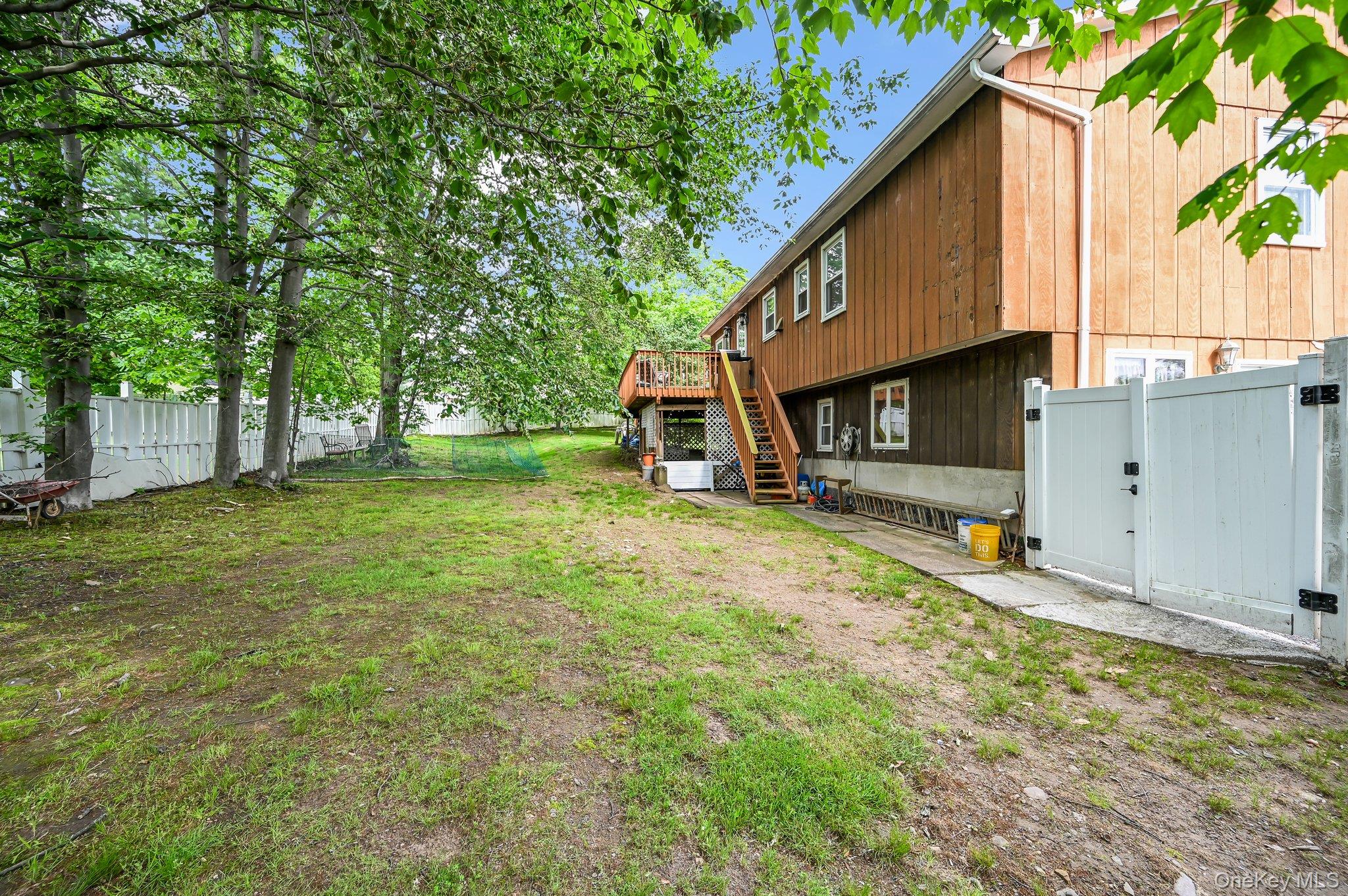 10 Catawba Drive, West Nyack, NY 10994