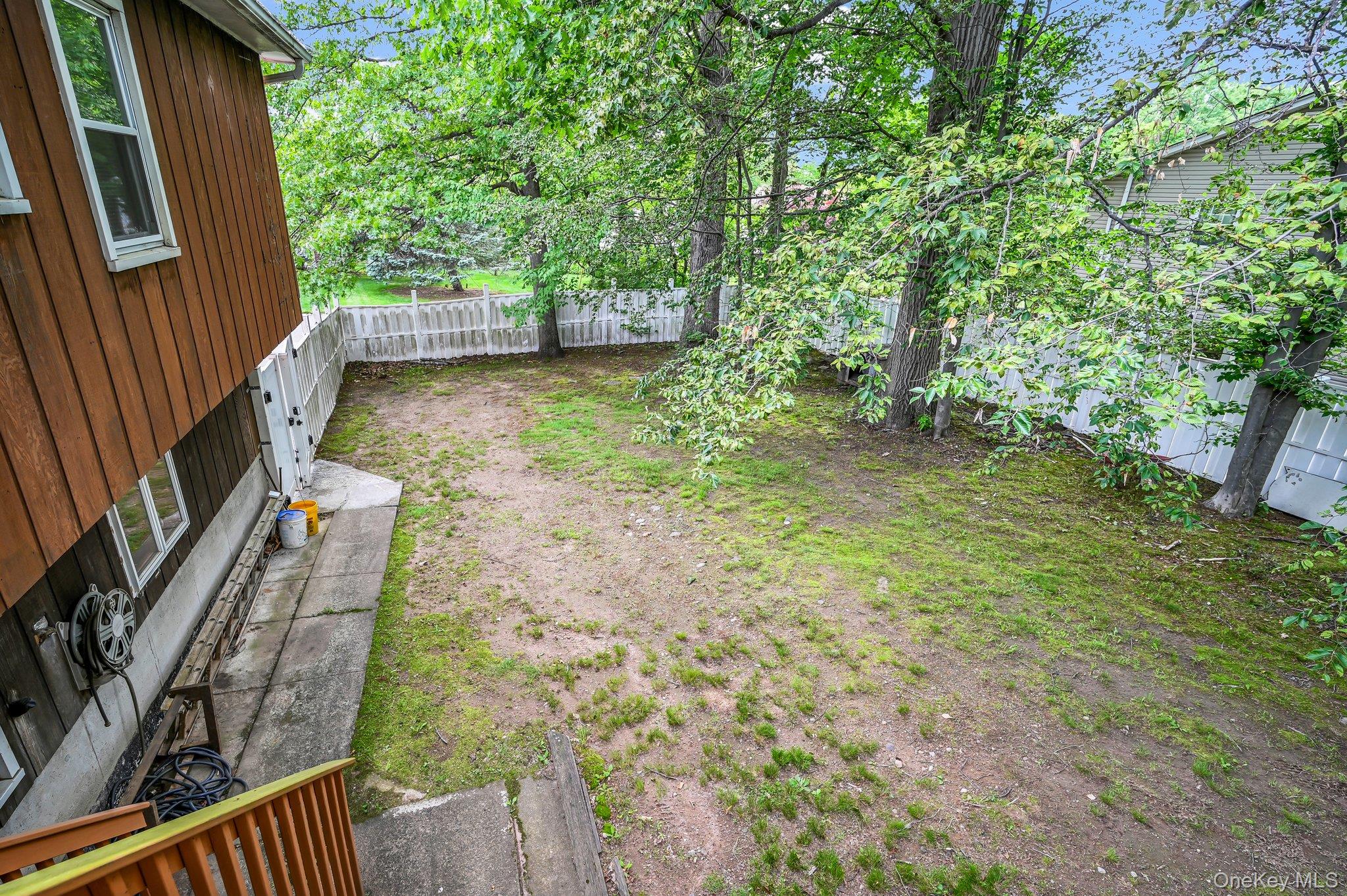 10 Catawba Drive, West Nyack, NY 10994