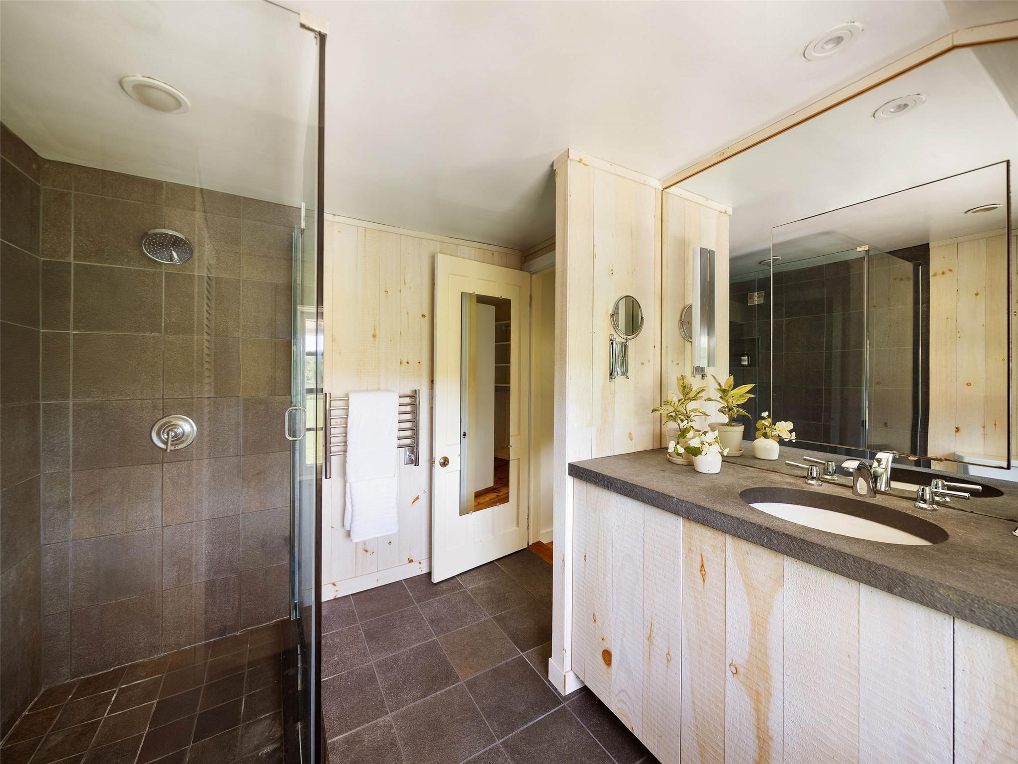 1049 County Route 19, Elizaville, NY 12523