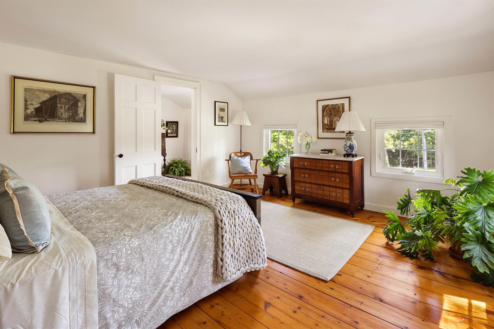 1049 County Route 19, Elizaville, NY 12523