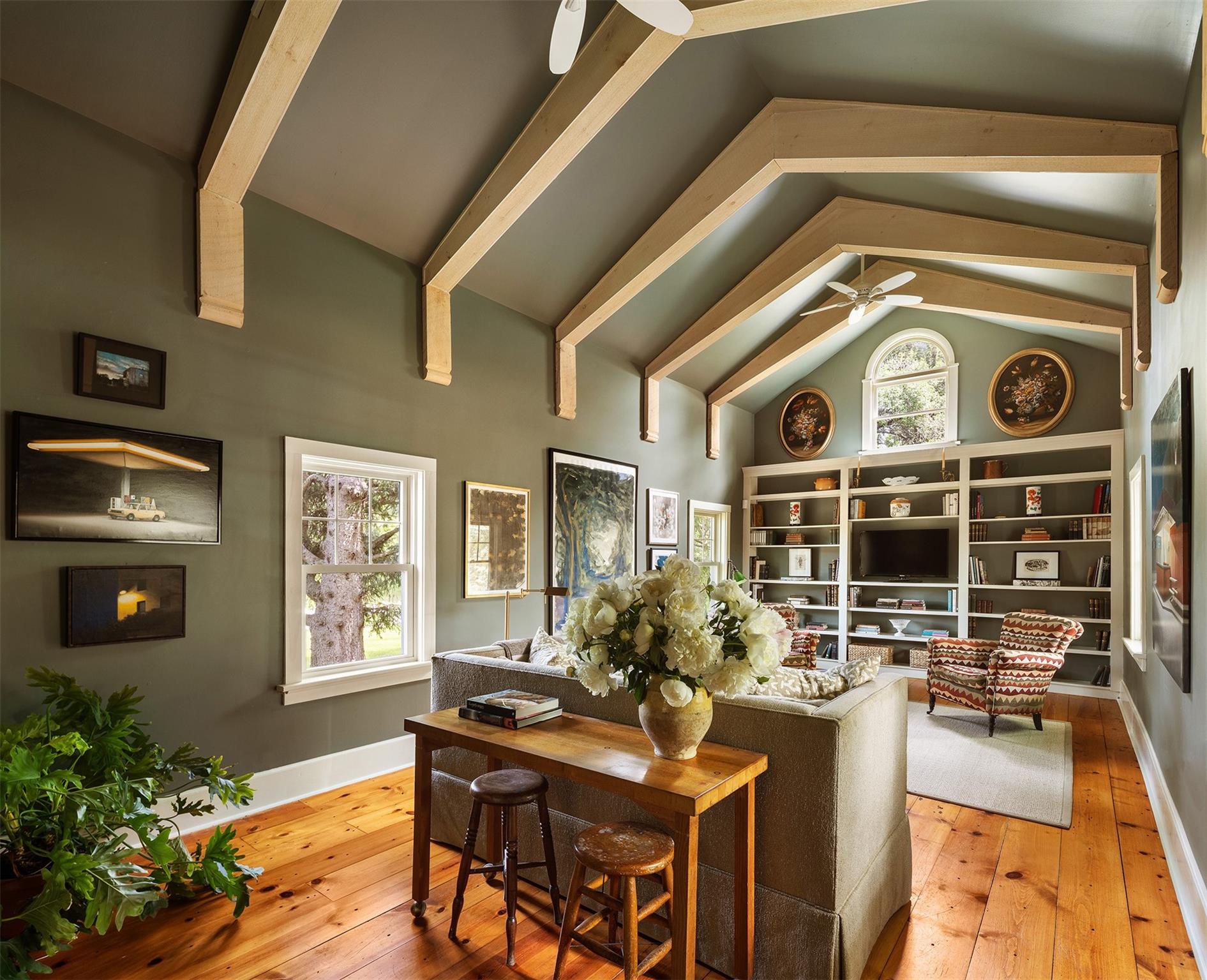 1049 County Route 19, Elizaville, NY 12523