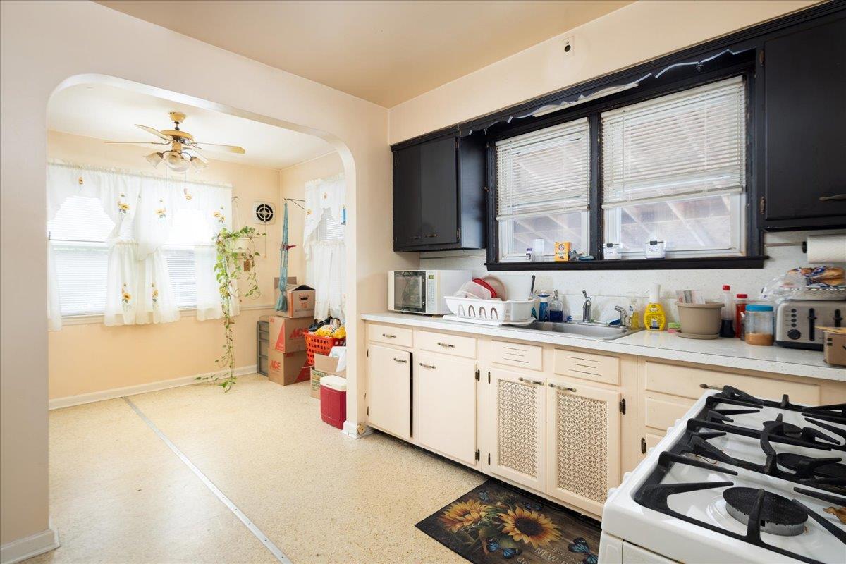 343 Franklin Avenue, Hewlett, NY 11557