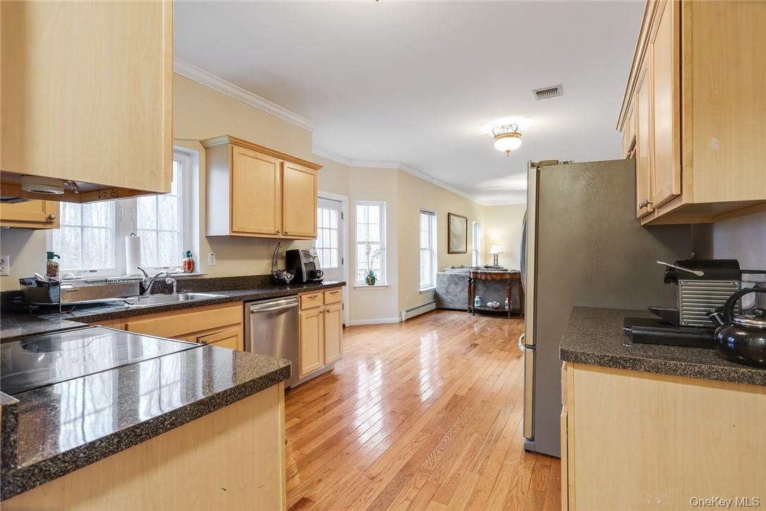 68 Cauthers Lane, Woodridge, NY 12789