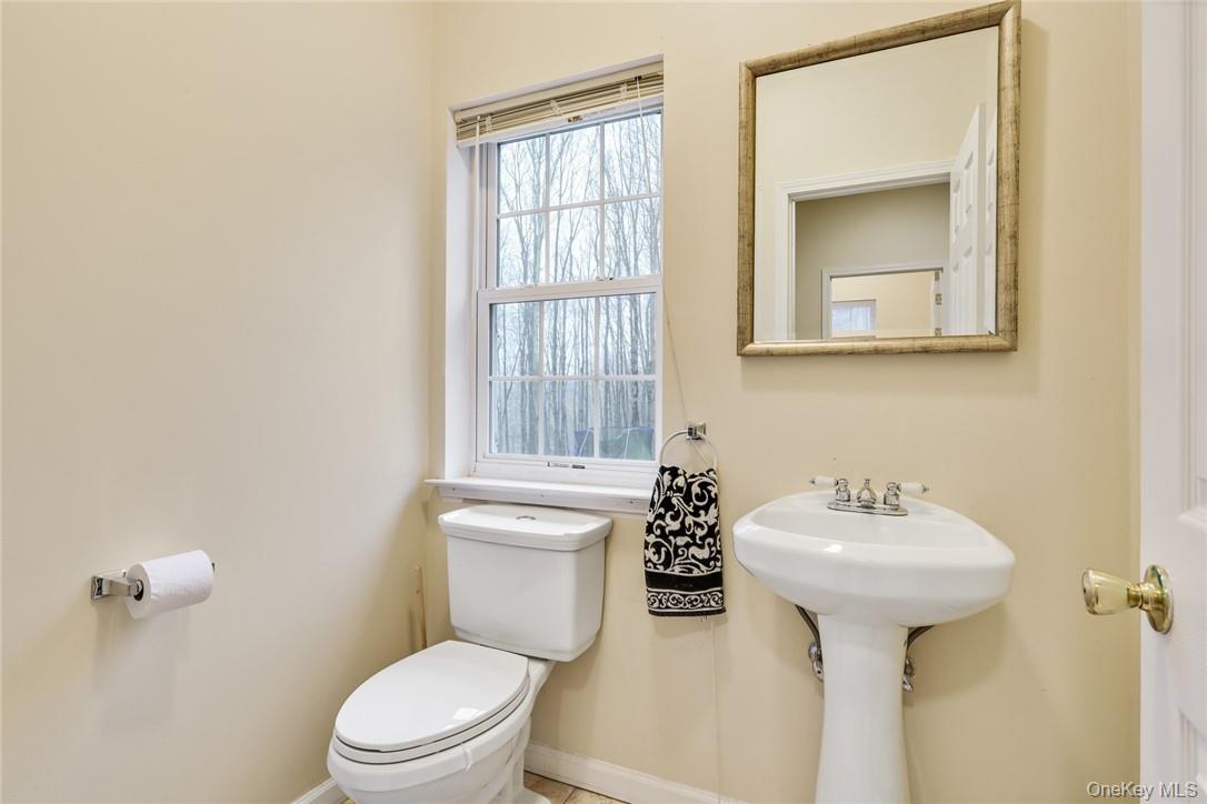 68 Cauthers Lane, Woodridge, NY 12789