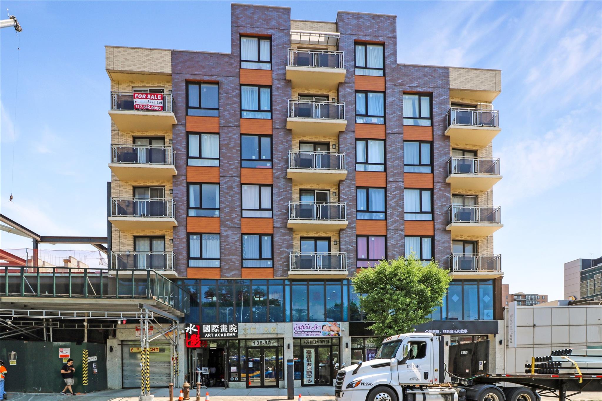 13812 Northern Boulevard # 7A, Flushing, NY 11354