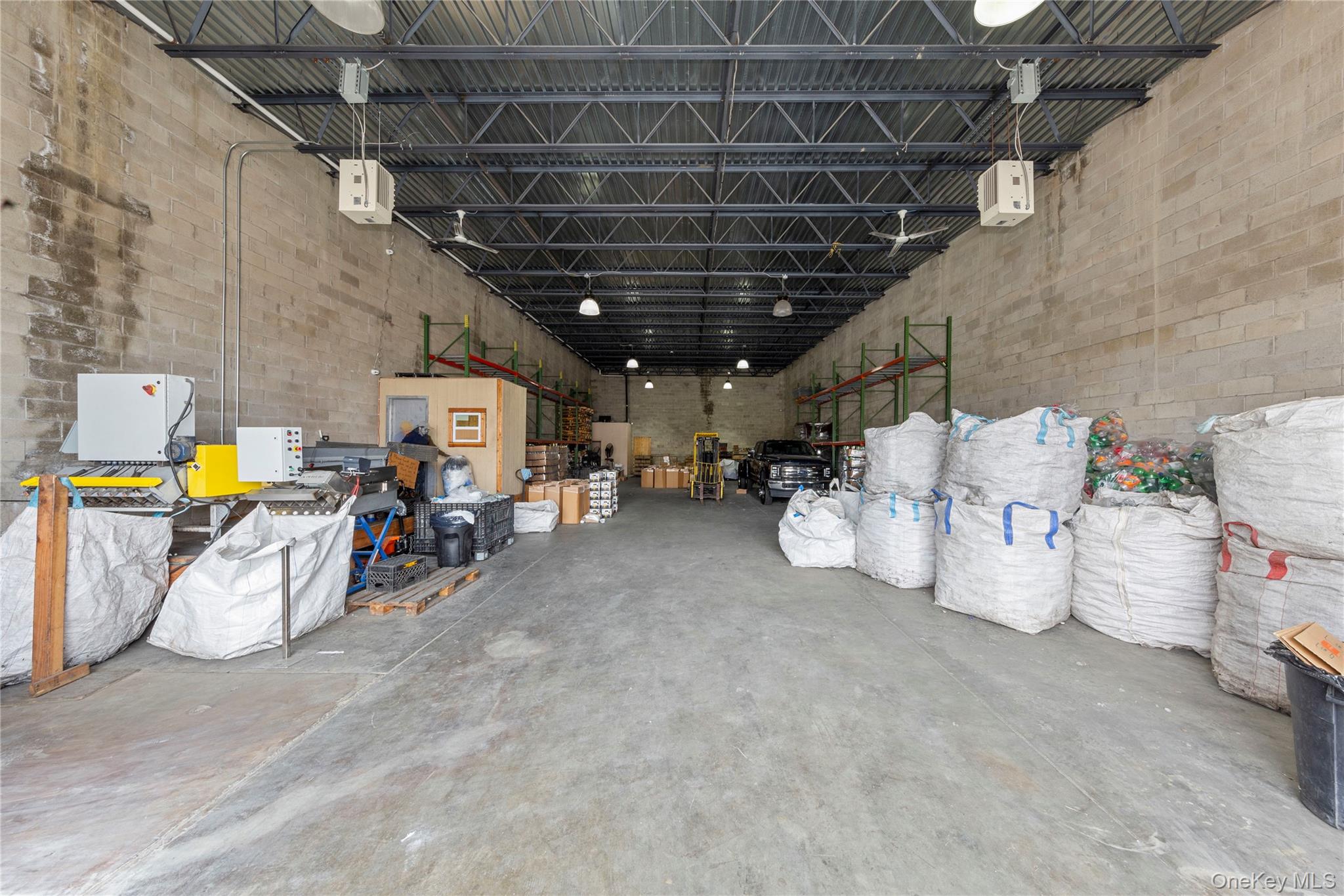 3325 DE Lavall Avenue, Bronx, NY 10475