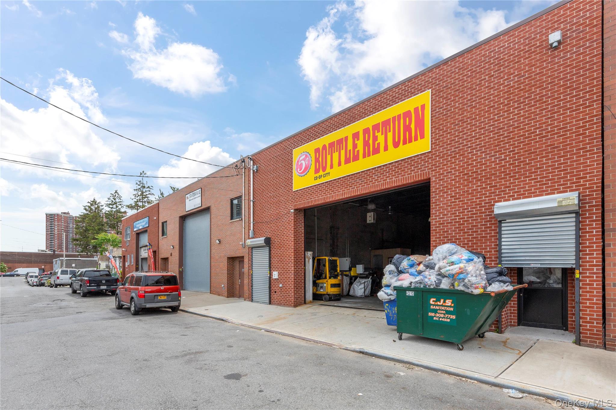 3325 DE Lavall Avenue, Bronx, NY 10475