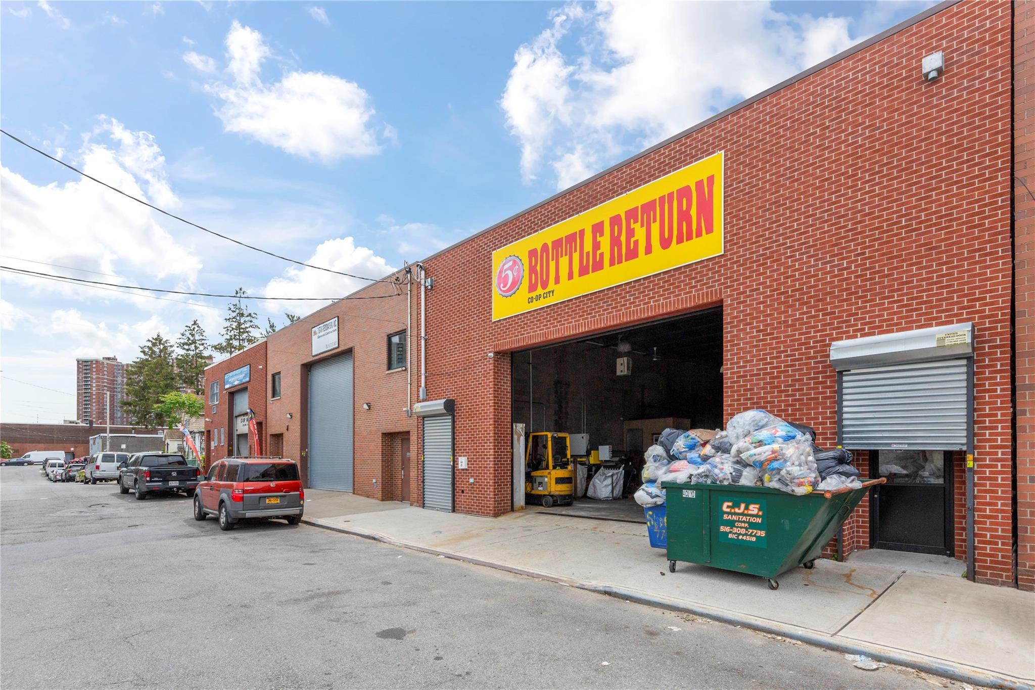 3325 DE Lavall Avenue, Bronx, NY 10475