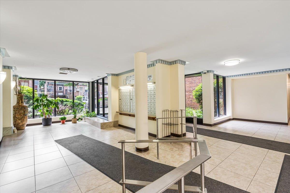 275 Webster Avenue # 4i, Brooklyn, NY 11230