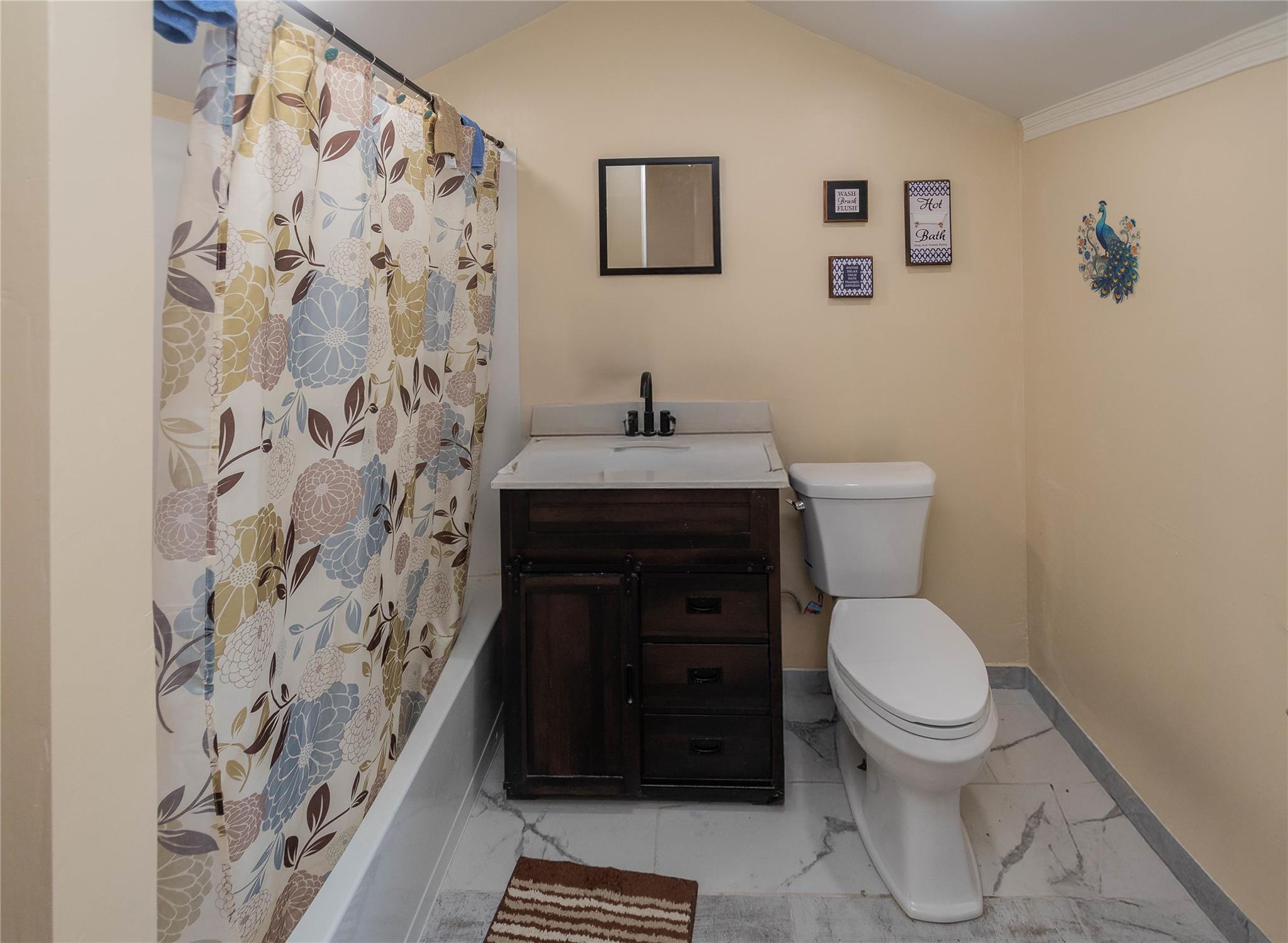 750 Irish Cape Road, Ellenville, NY 12428