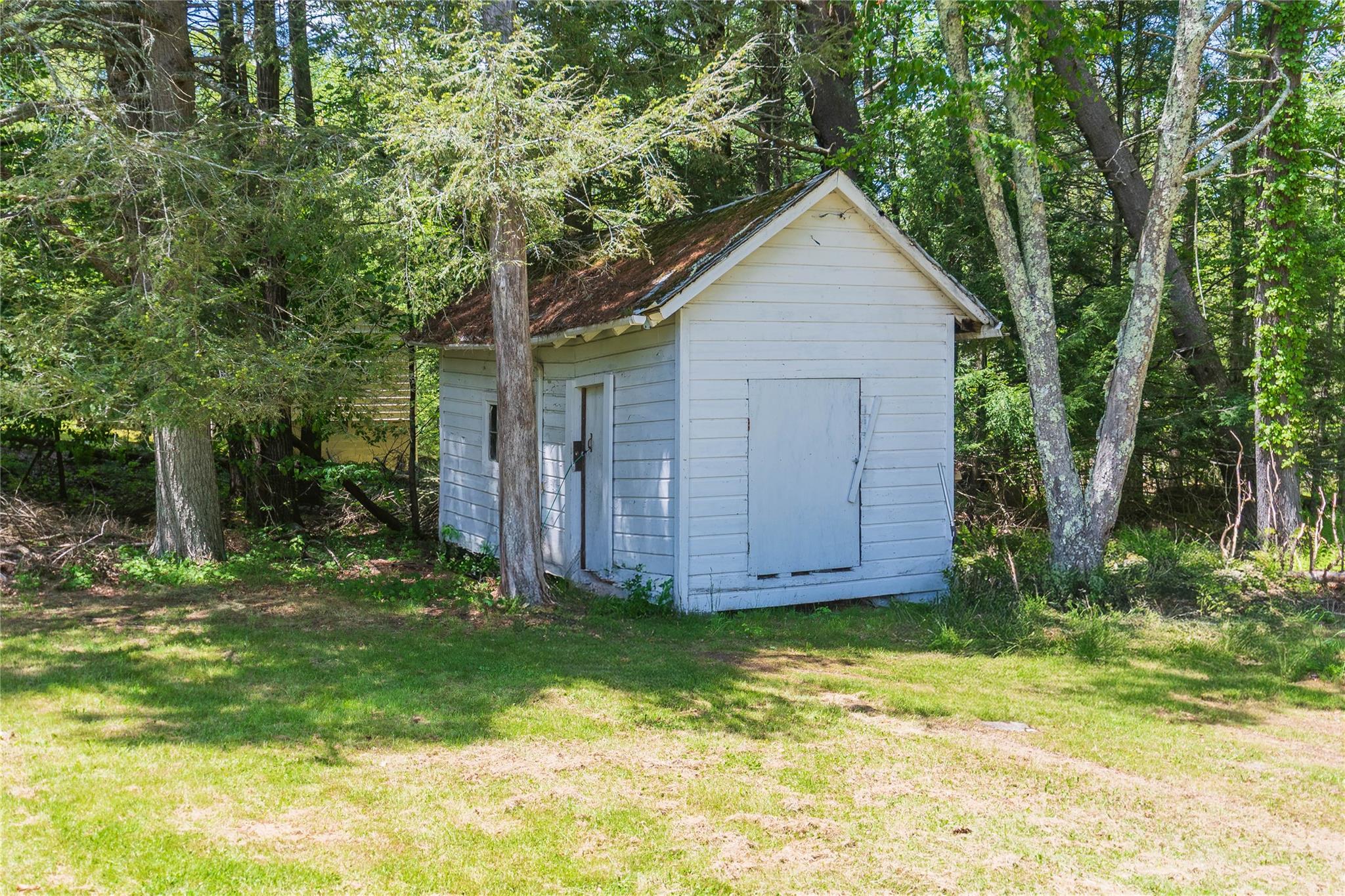 750 Irish Cape Road, Ellenville, NY 12428