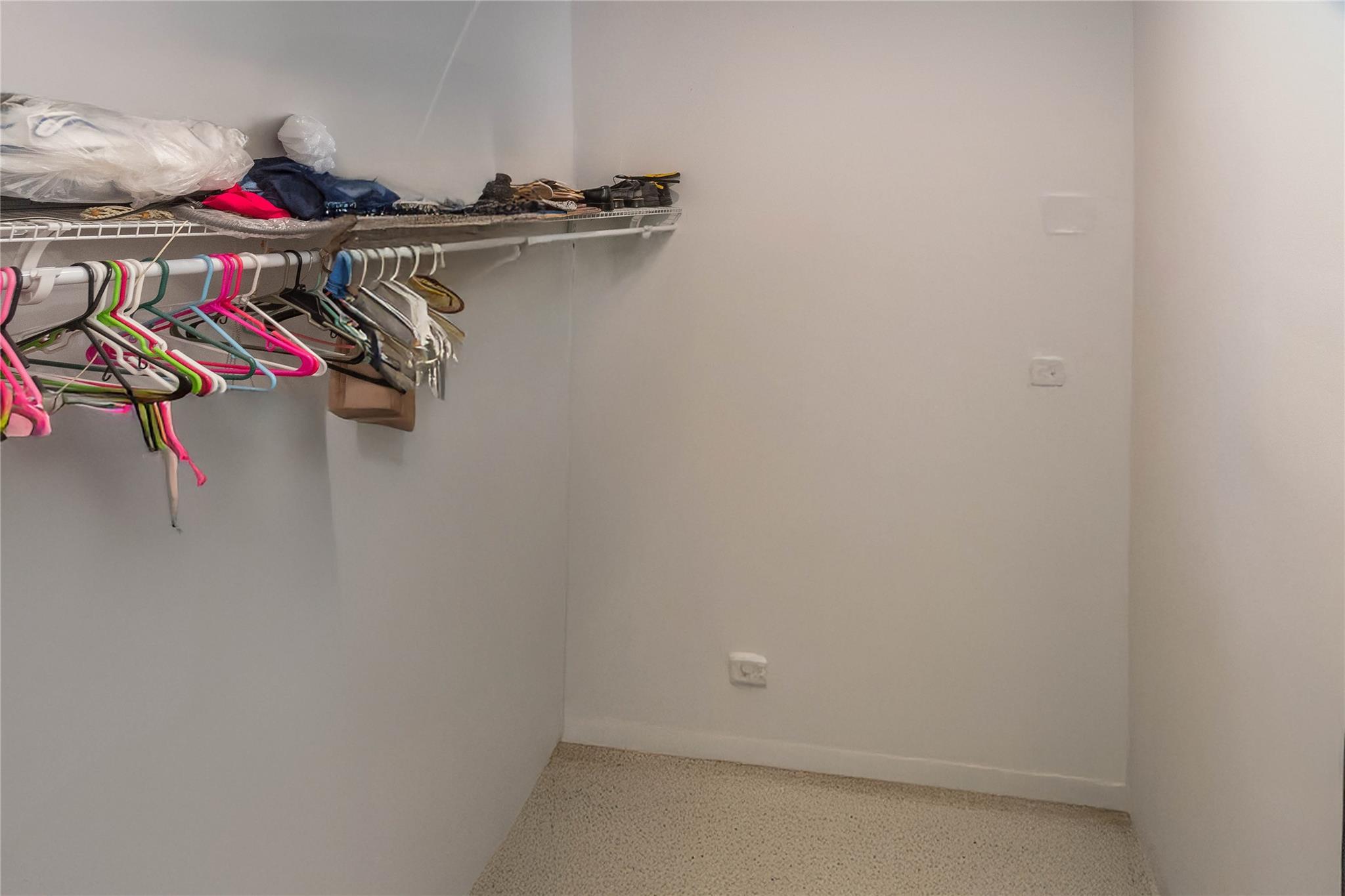 750 Irish Cape Road, Ellenville, NY 12428