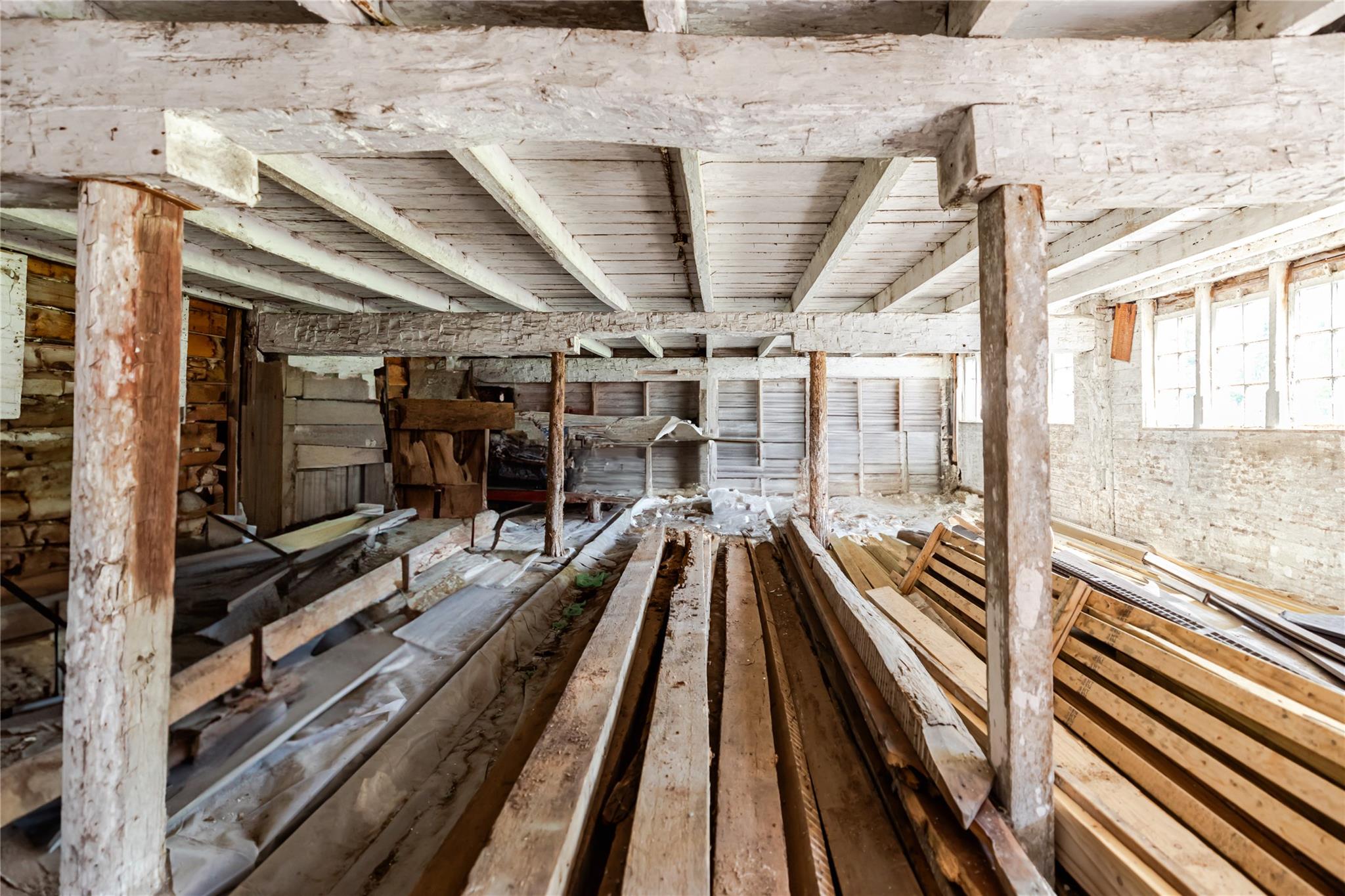 2295 State Route 32 S, New Paltz, NY 12561