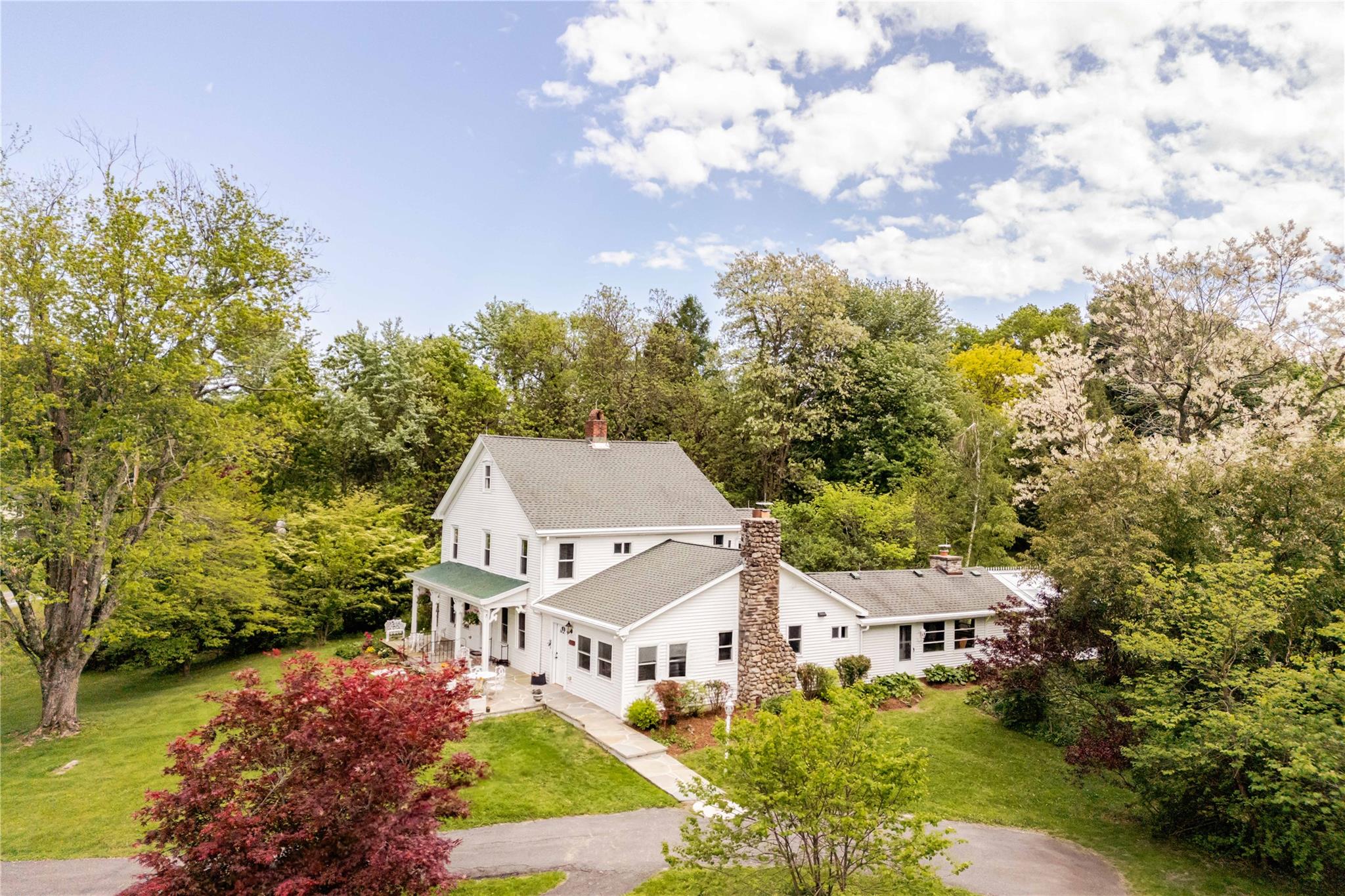 2295 State Route 32 S, New Paltz, NY 12561