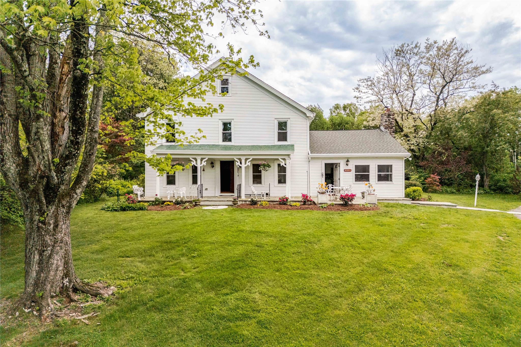 2295 State Route 32 S, New Paltz, NY 12561