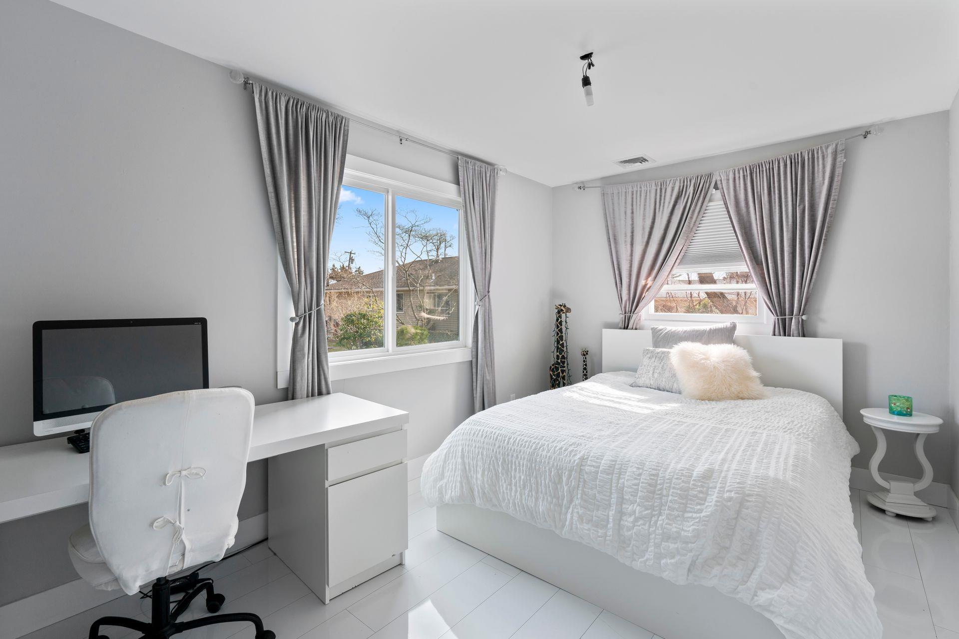 36 West Street, Northport, NY 11768