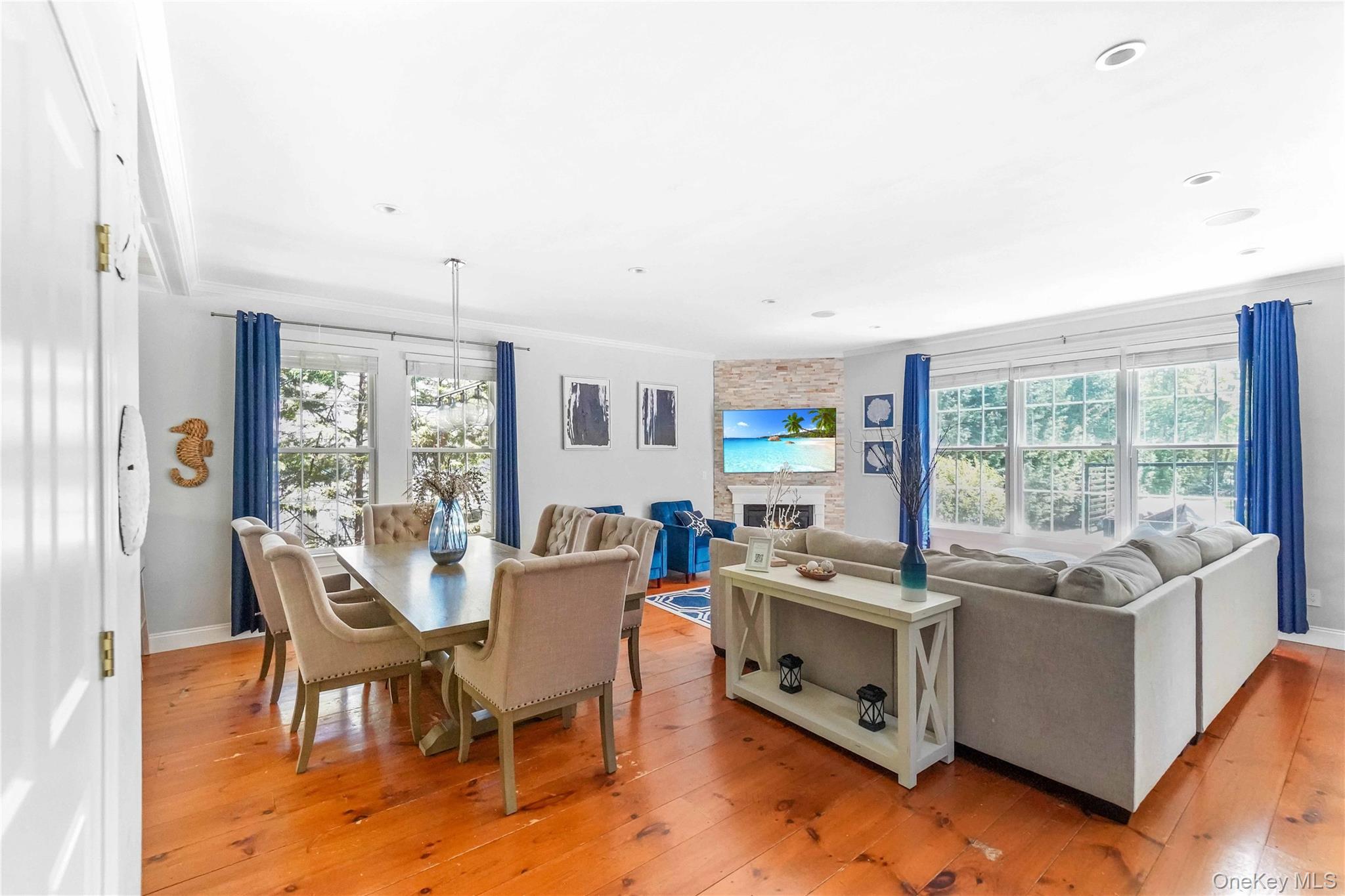 39a Foster Road, Quogue, NY 11959