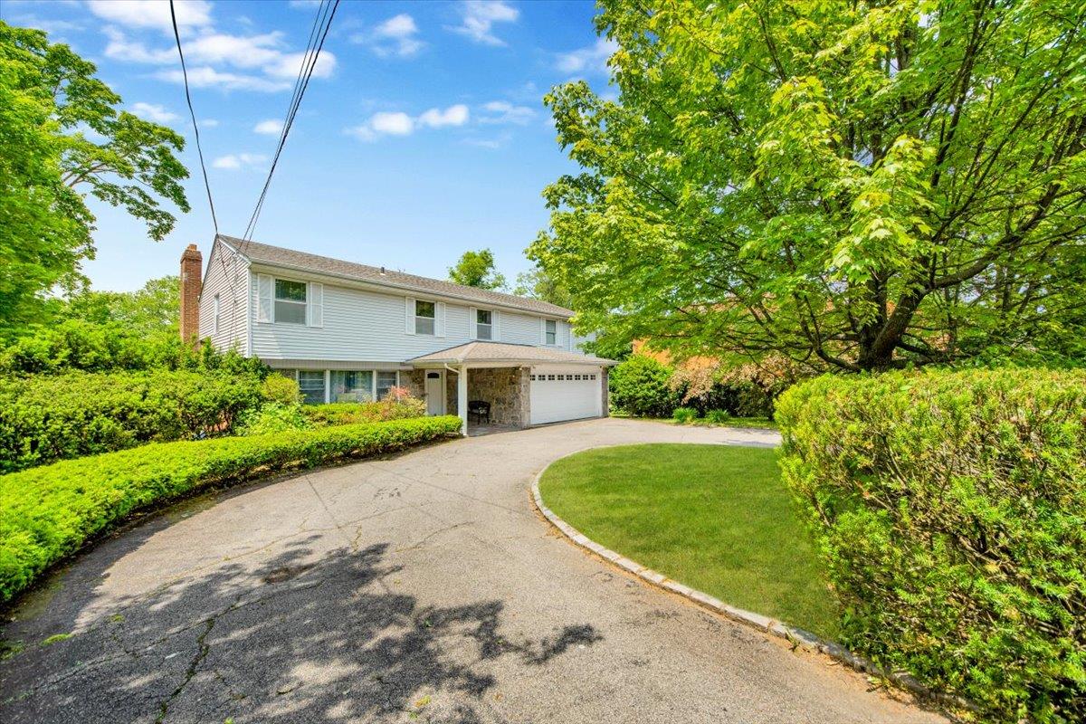 1223 Weaver Street, New Rochelle, NY 10804