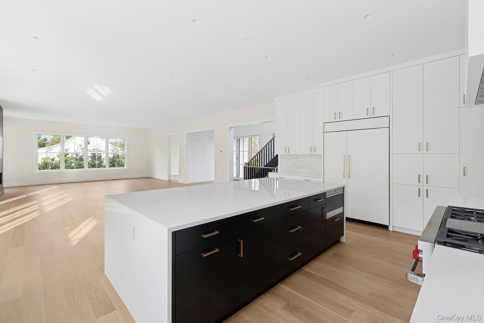 25 Liberty Street, Westhampton Beach, NY 11978