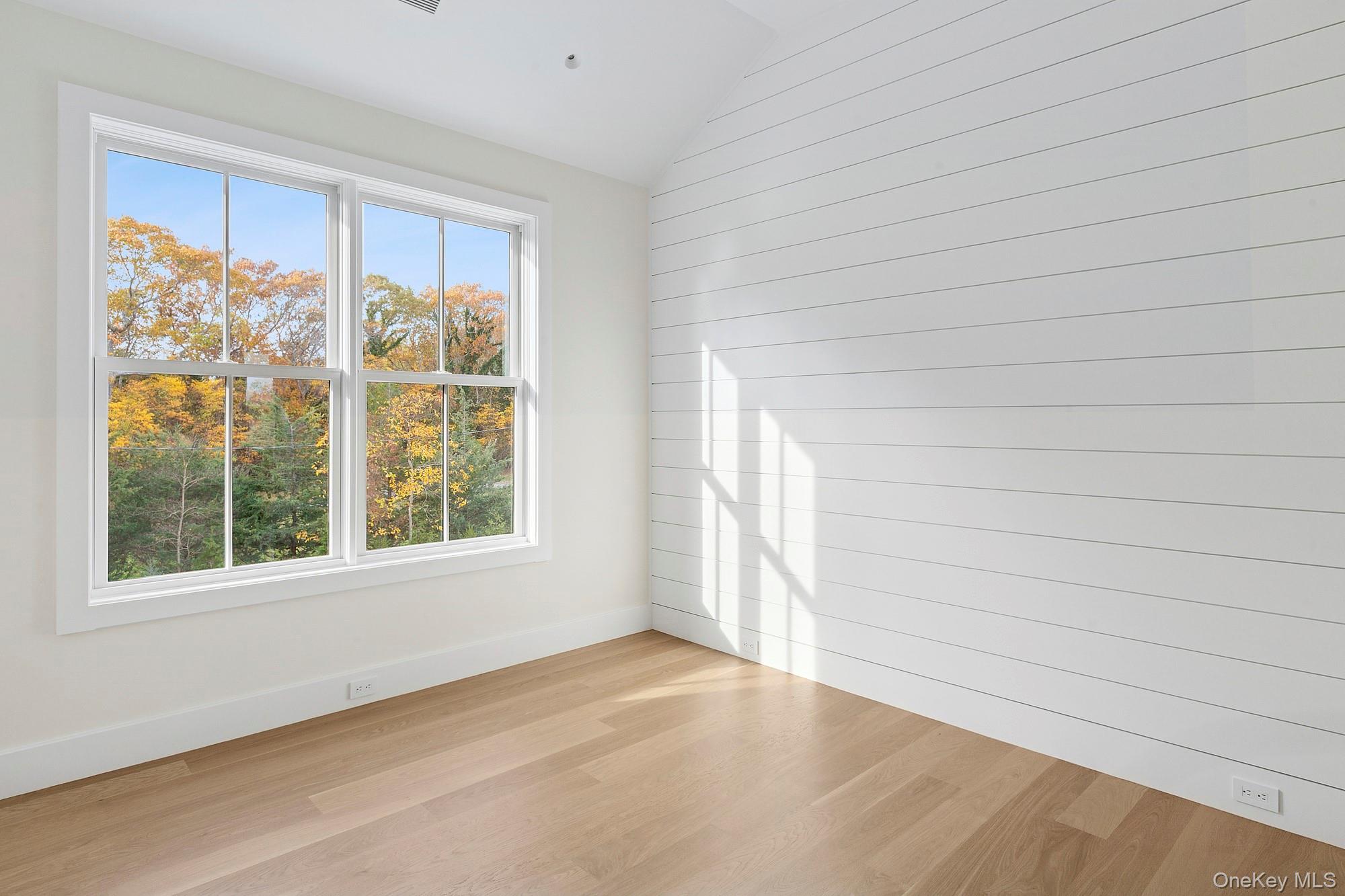 25 Liberty Street, Westhampton Beach, NY 11978