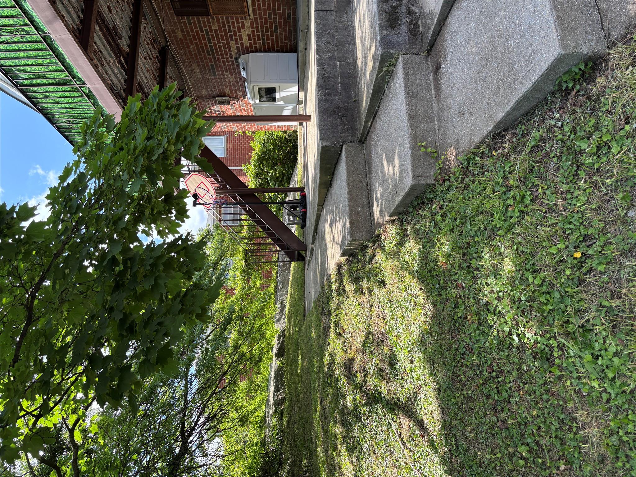 2110 Light Street, Bronx, NY 10466