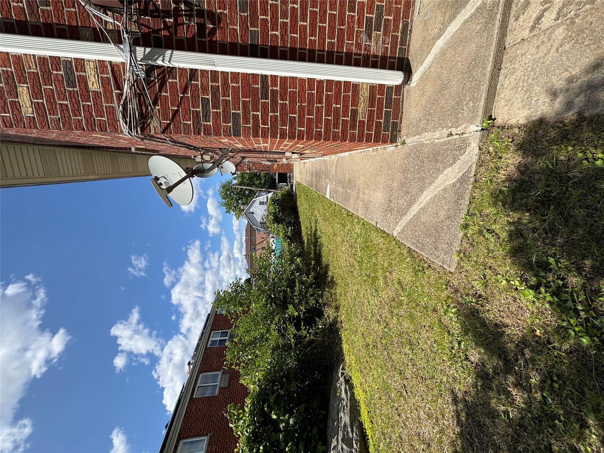 2110 Light Street, Bronx, NY 10466