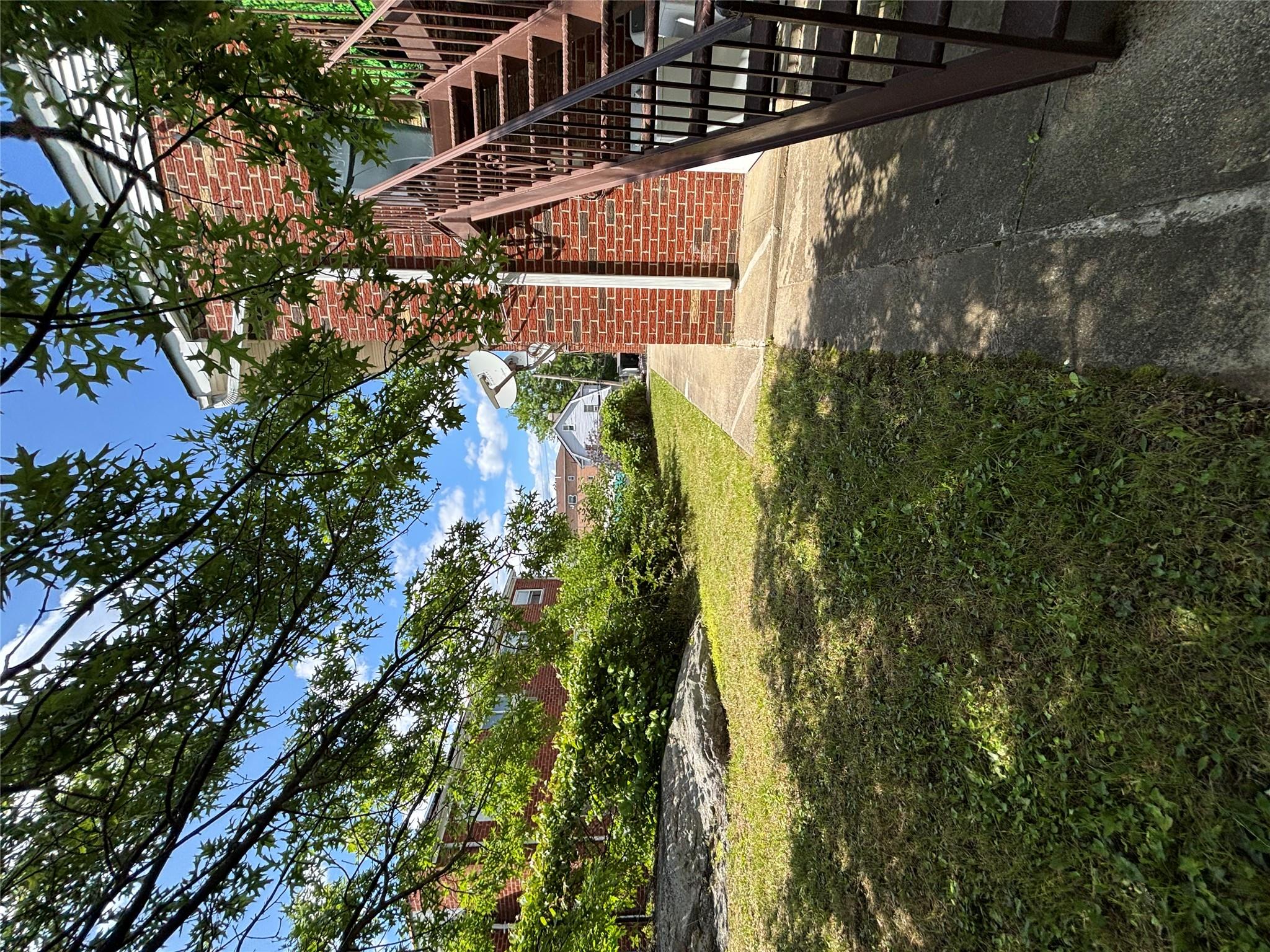 2110 Light Street, Bronx, NY 10466