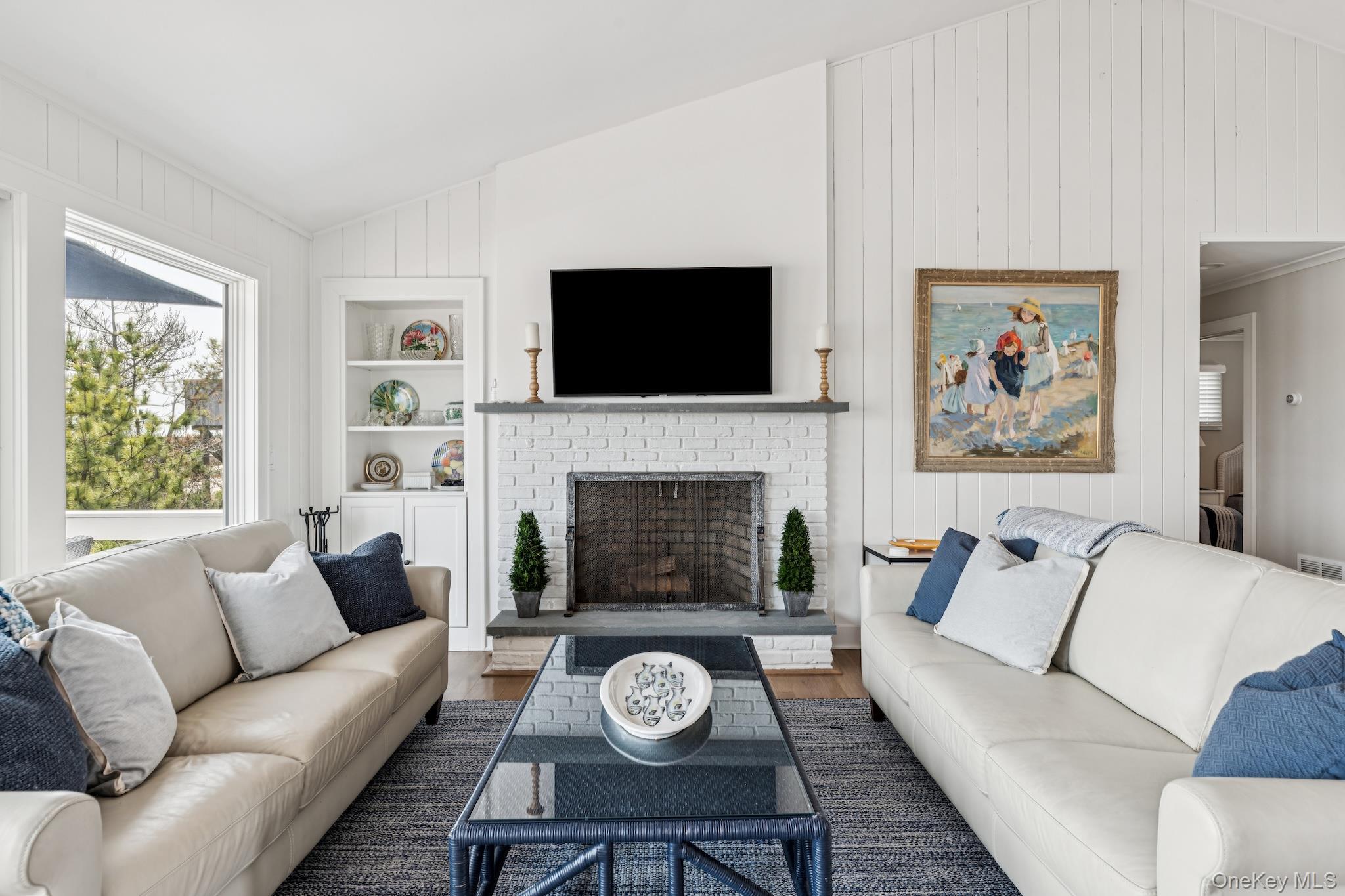 355 Dune Rd, Westhampton Beach, NY 11978