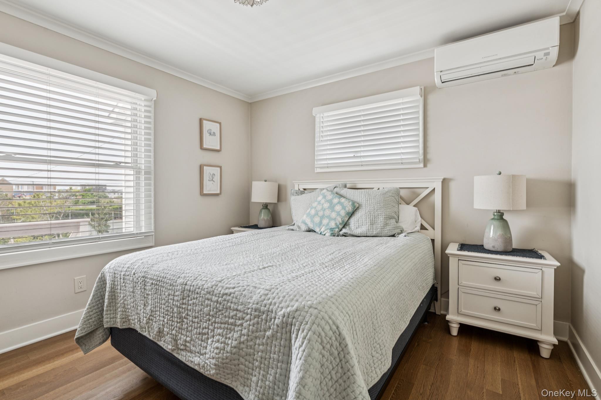 355 Dune Rd, Westhampton Beach, NY 11978