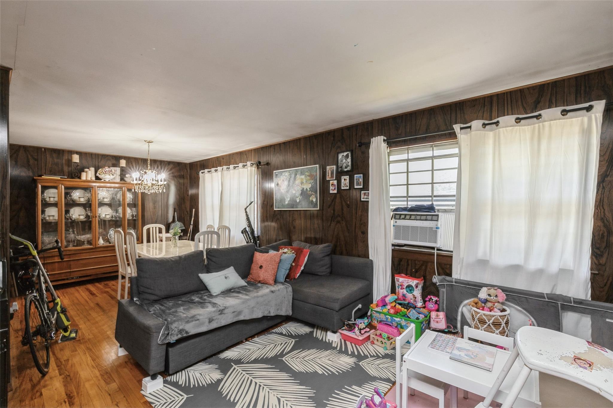 22 Landscape Drive, Wheatley Heights, NY 11798