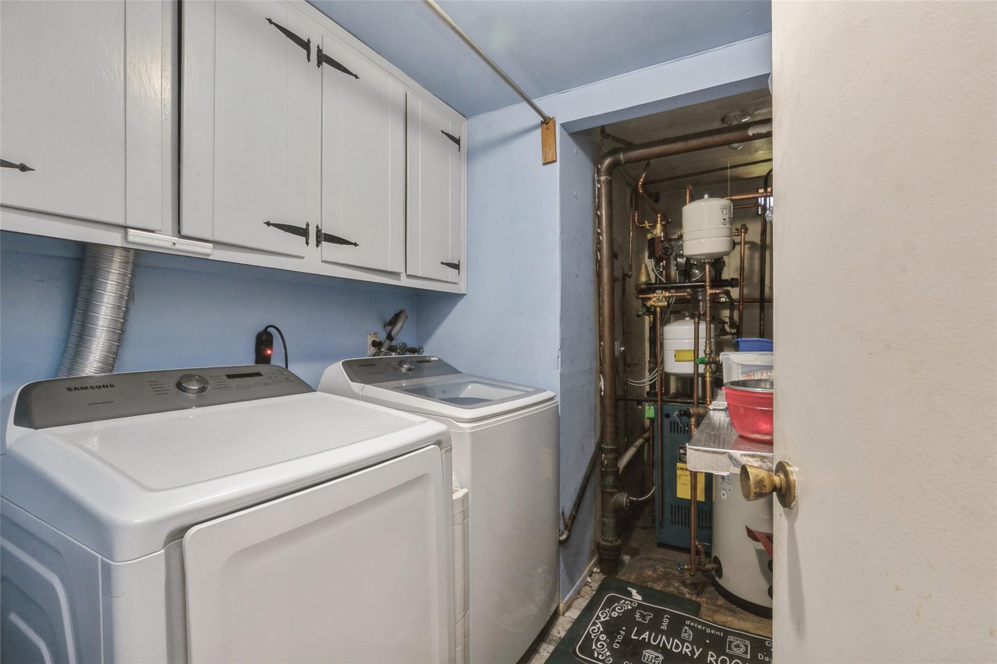 22 Landscape Drive, Wheatley Heights, NY 11798