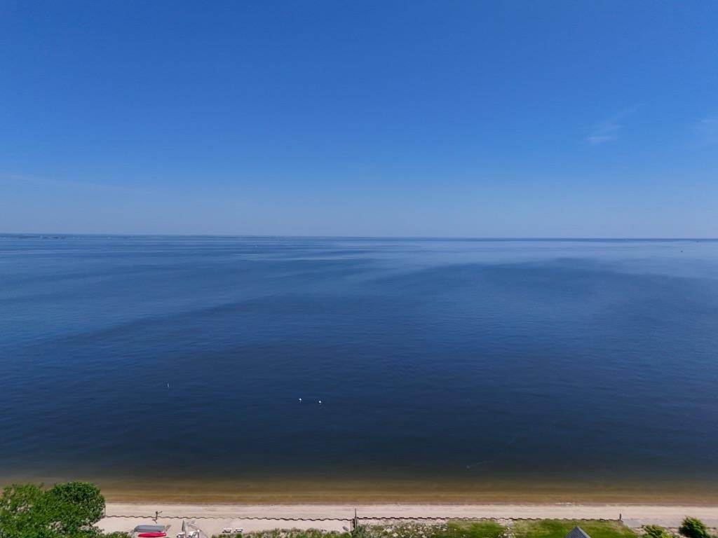 16 Eastland Drive, Glen Cove, NY 11542